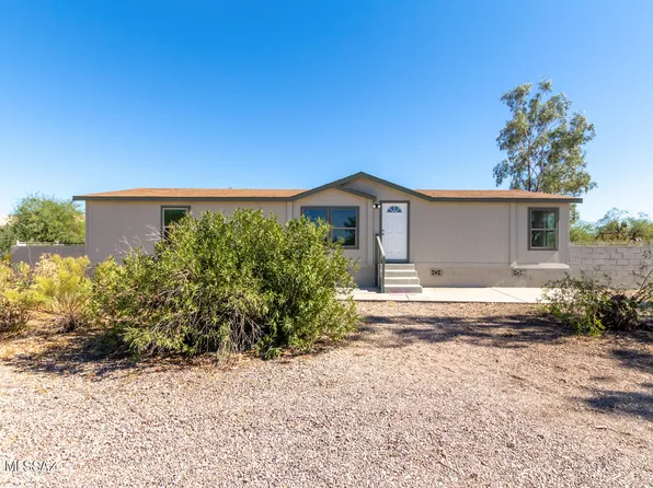 7670 N Desert Wolf Way, Tucson, AZ 85743