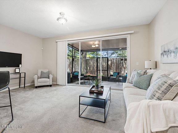 4th image of 5853 PARKSTONE CROSSING Drive