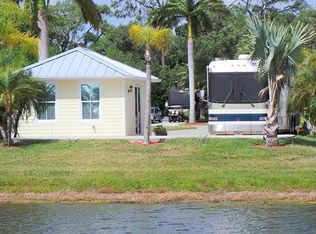3126 E Riverbend Resort Blvd, Labelle, FL 33935