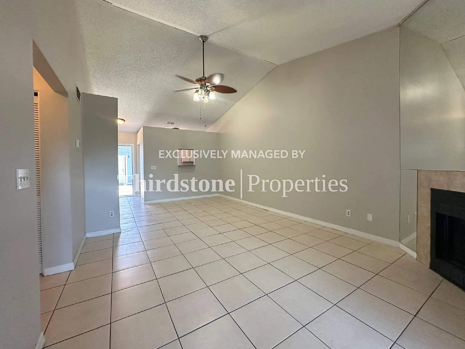 5143 Indian Lakes Court, Apt 2, Jacksonville, FL 32210 — Photo 2