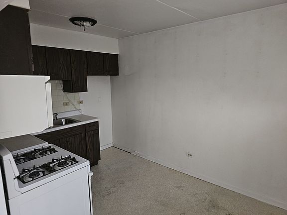 5th image of 3101 Bernice Rd APT 4