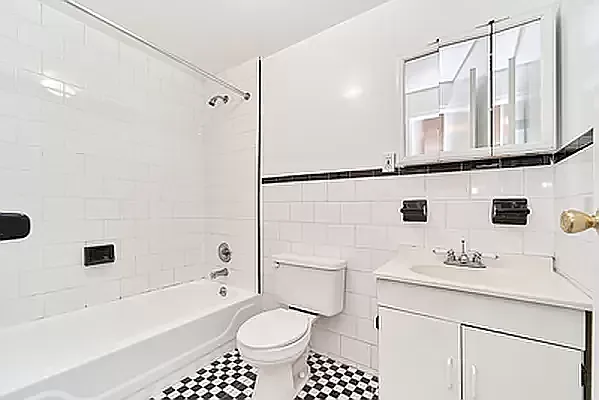 Rented by Living New York | media 2