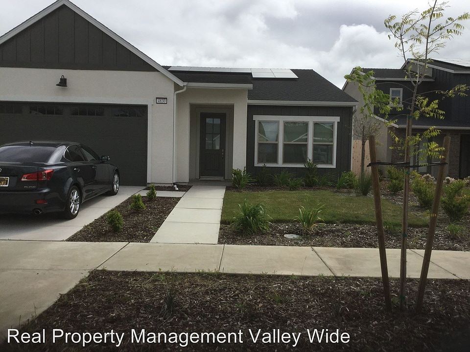 2nd image of 4830 Kinross Ct