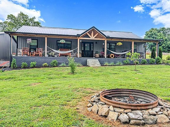 Front faces creek 4 privacy