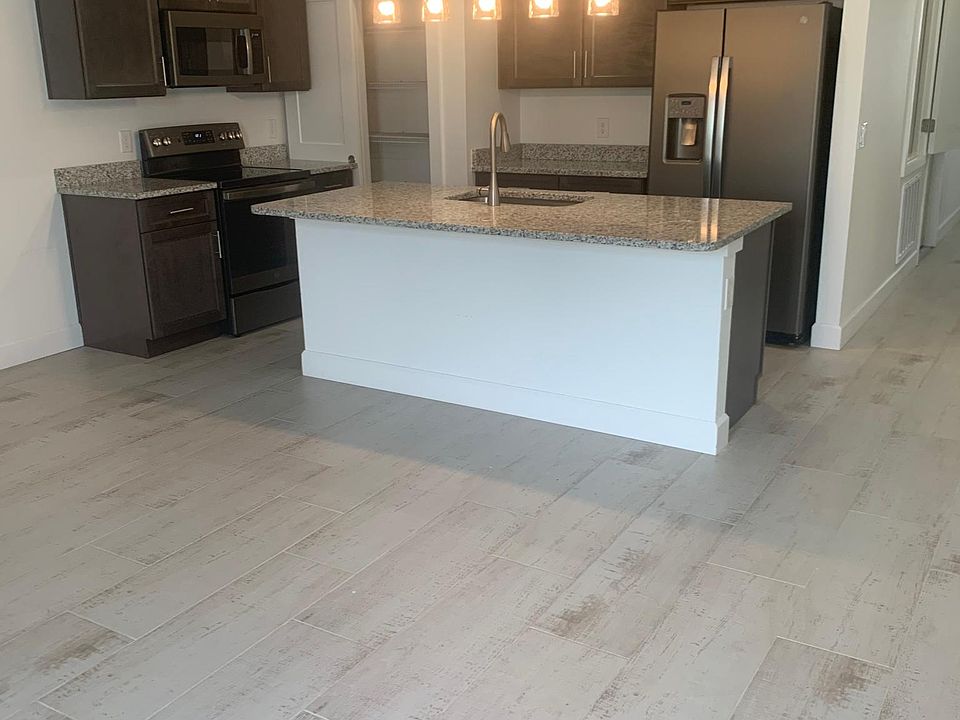 1st image of 359 Weimar Way