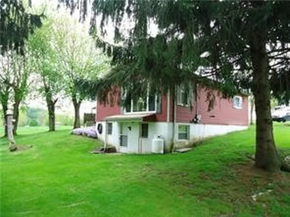 354 Storey Frye Rd E, Ruffs Dale, PA 15679
