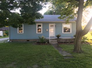 1112 N Broadway St, Shelbyville, IL 62565