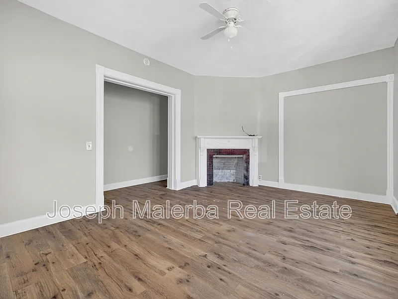 2 bed, 1.0 bath, $1,700 — Photo 3