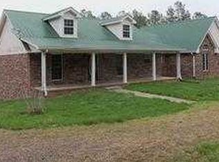 5024 Wayne Rd, Cunningham, TN 37052