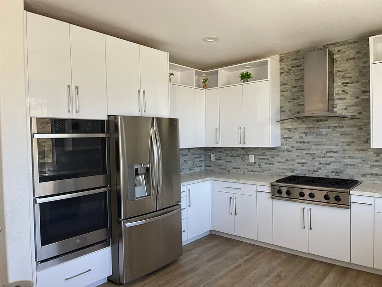 3800 Venus Ct — Photo 8