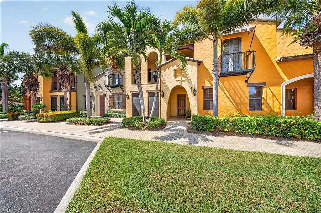 3 bed, 2.0 bath, 1771 sqft, $6,000 — Photo 3