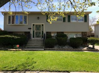 20043 Lakewood Ave, Lynwood, IL