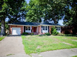 53 Artillery Rd, Hampton, VA 23669