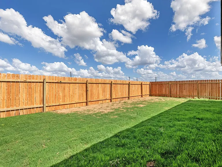 271 Alamito Ave — Photo 29
