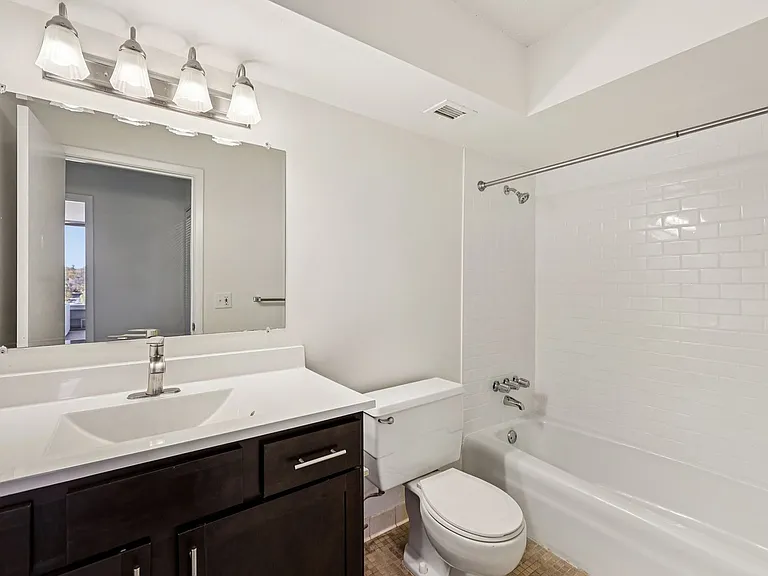 Thornton Place Apartments — Photo 13