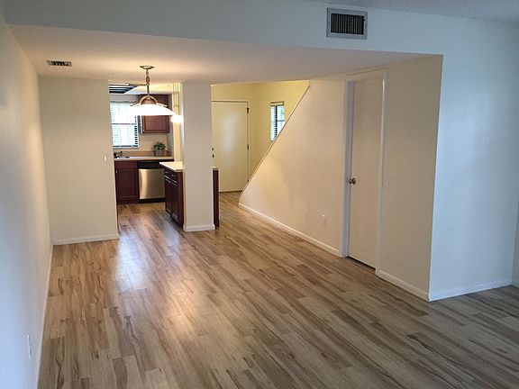 2nd image of 614 W Azeele St Suite B