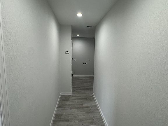 5th image of 2619 Clark Blvd