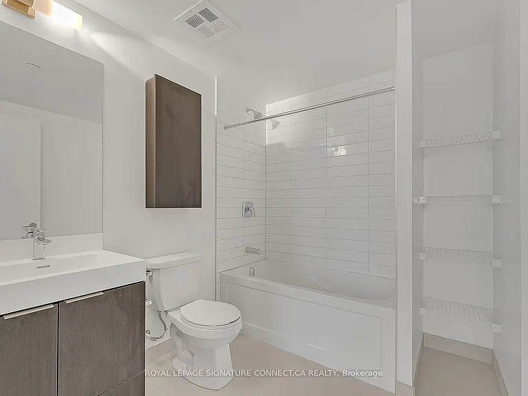 3100 Keele St #421 — Photo 18