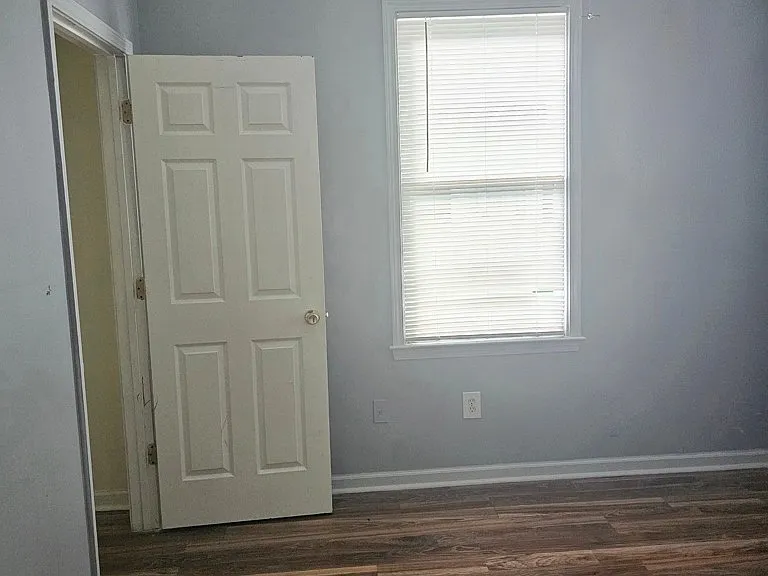 1333 Oak St SW — Photo 13