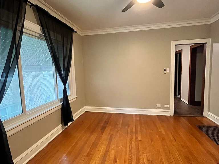 4128 W George St #2 — Photo 6
