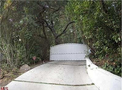 3rd image of 7320 Woodrow Wilson Dr
