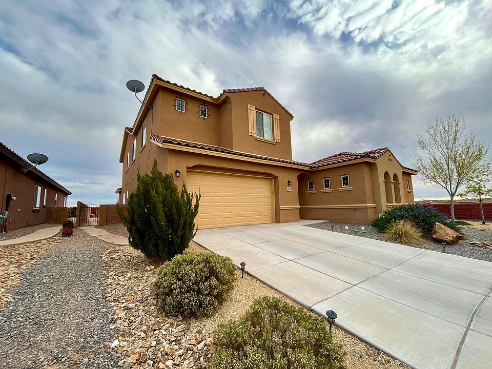 1st image of 617 Sierra Verde Way NE