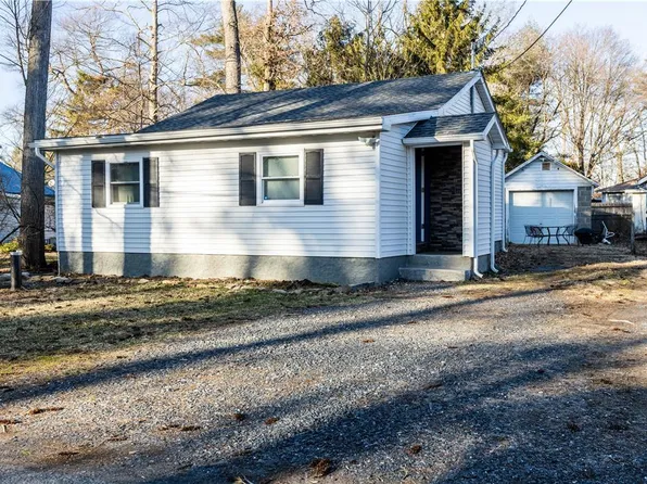 5153 Hickory Ln, Kunkletown, PA 18058