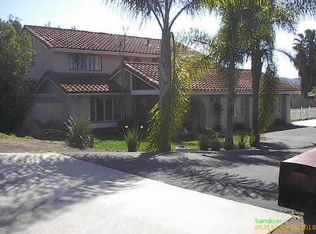 1569 Falda Del Cerro Ct, El Cajon, CA 92019
