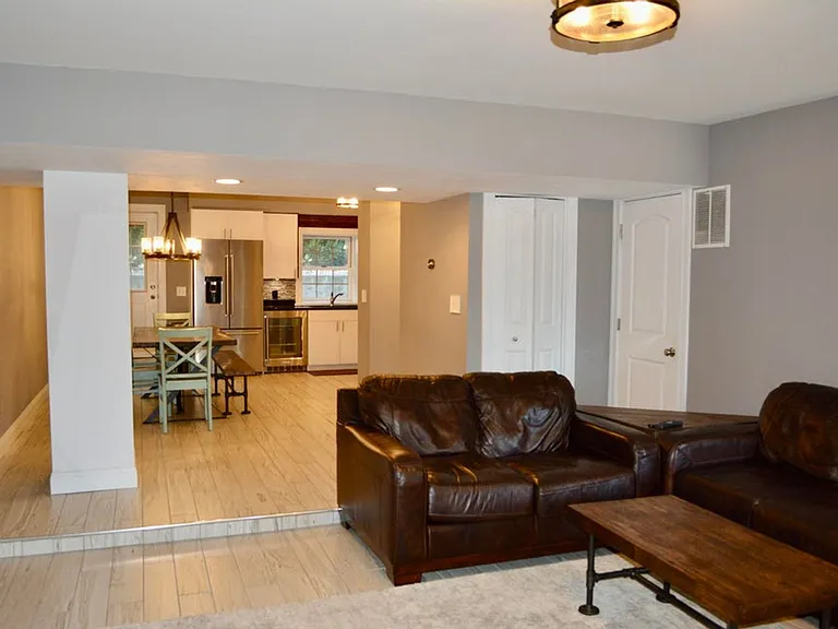 1117 Broad St #T2 — Photo 4