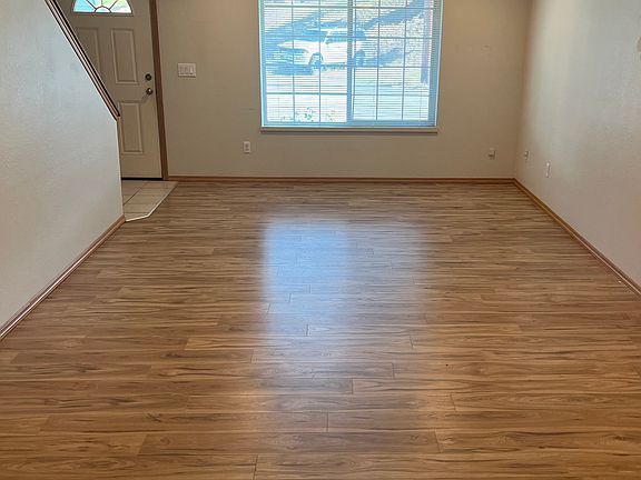 4th image of 7012 Grove St #2