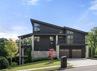 5812 Woodland Hills Dr, Nashville, TN 37211