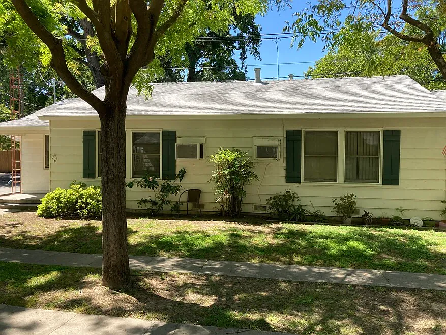 1 bed, $1,800 — Photo 1