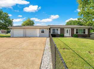 504 Westwood Pl, Festus, MO 63028