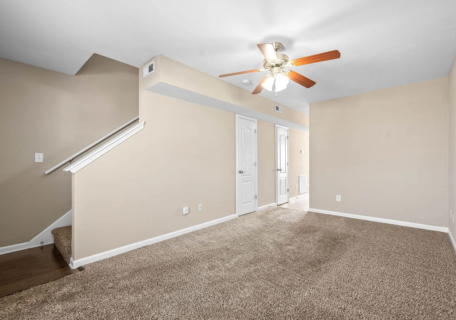 Ashridge Drive-1210 — Photo 4