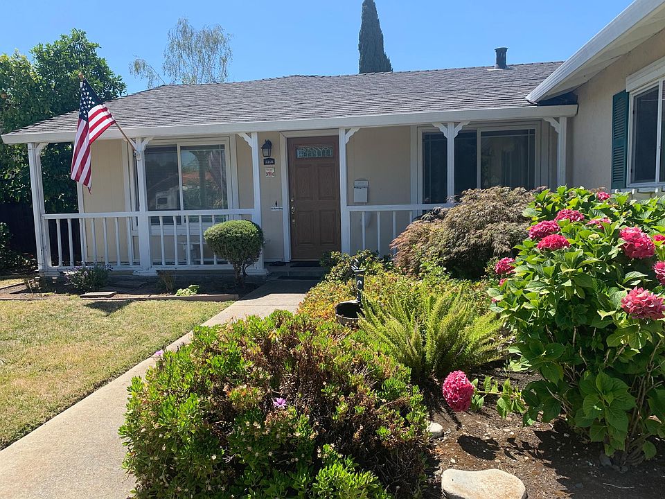 1st image of 2210 Royaltree Cir