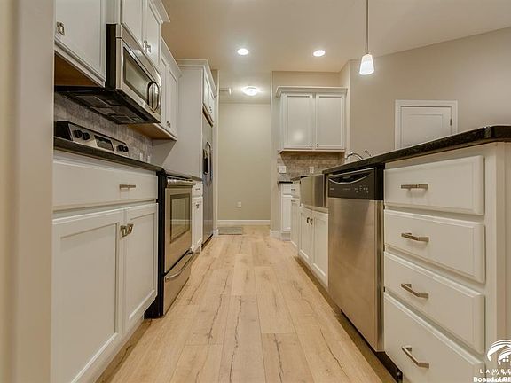 5th image of 2537 Chasehire Dr