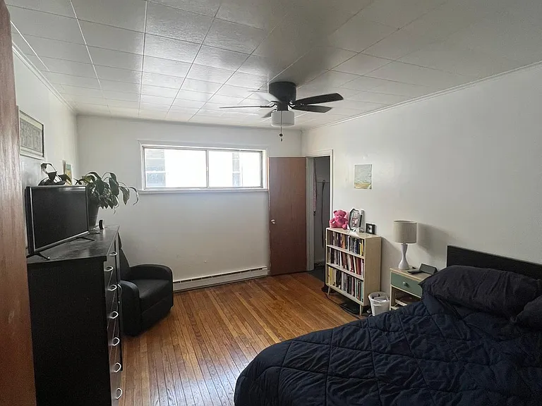 1022 N Webster Ave #2 — Photo 8
