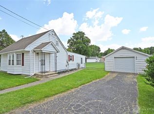 211 W Columbus Rd, South Charleston, OH
