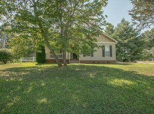 104 Wildmaple Ct, Murfreesboro, TN 37129