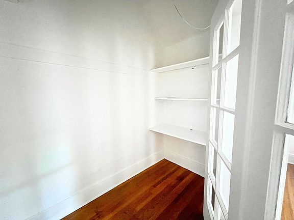 4th image of 432 N Norton Ave #436-1/2