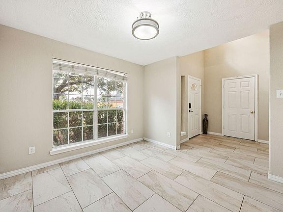 3rd image of 19731 Village Ridge Dr