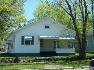 136 G St NW, Miami, OK 74354