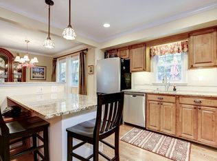 8516 Wagon Wheel Rd, Alexandria, VA 22309