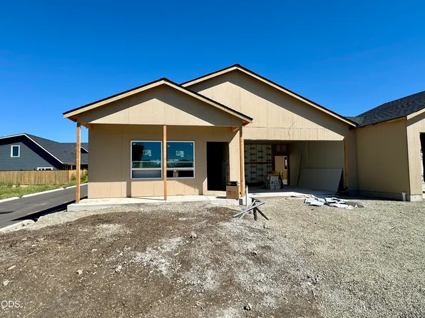 315 E Rapp Rd, Talent, OR 97540