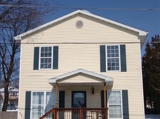 421 Meadow Ave #2, Rockdale, IL
