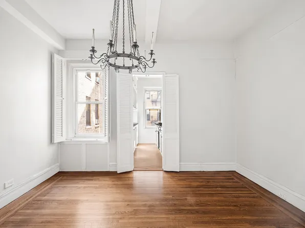 77 Park Avenue image 1 of 6