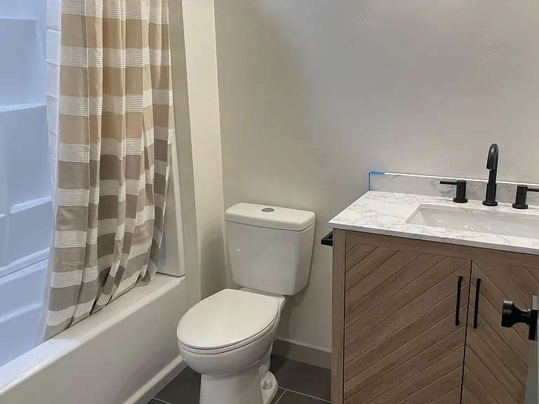 10742 S 930 E — Photo 8