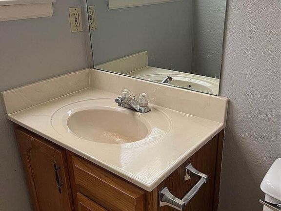 5th image of 10207 E 63rd Ter APT A
