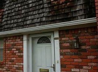 1377 Roaring Springs Rd, Fort Worth, TX 76114