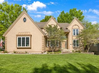 3600 NW Primrose Ln, Lees Summit, MO 64064